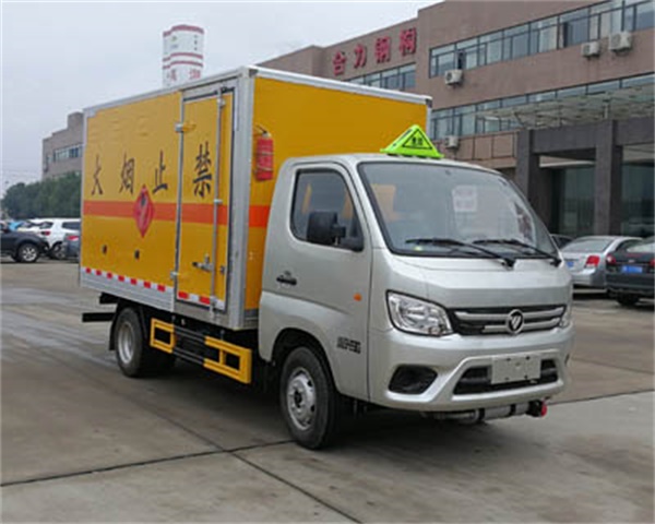 福田小型3.3米易燃气体运输车